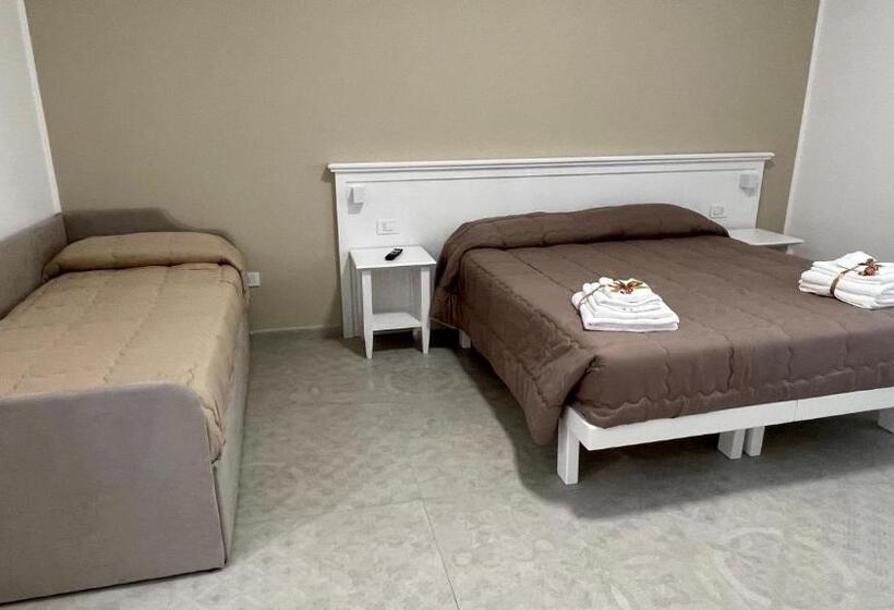 غرفة قياسية, B&b Allison Tropea