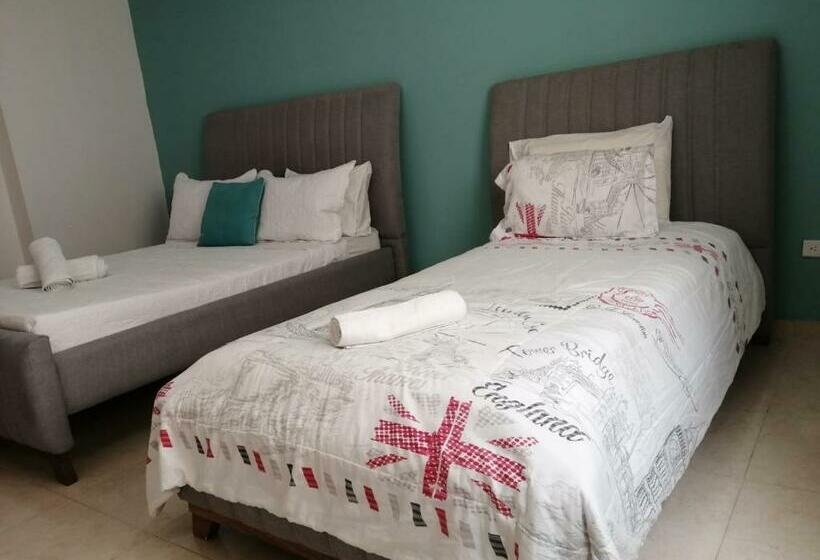 スタンダードルーム, Cc House Cartagena