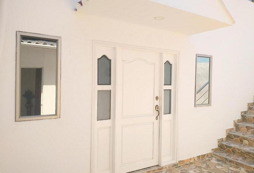 ファミリールーム, Cc House Cartagena