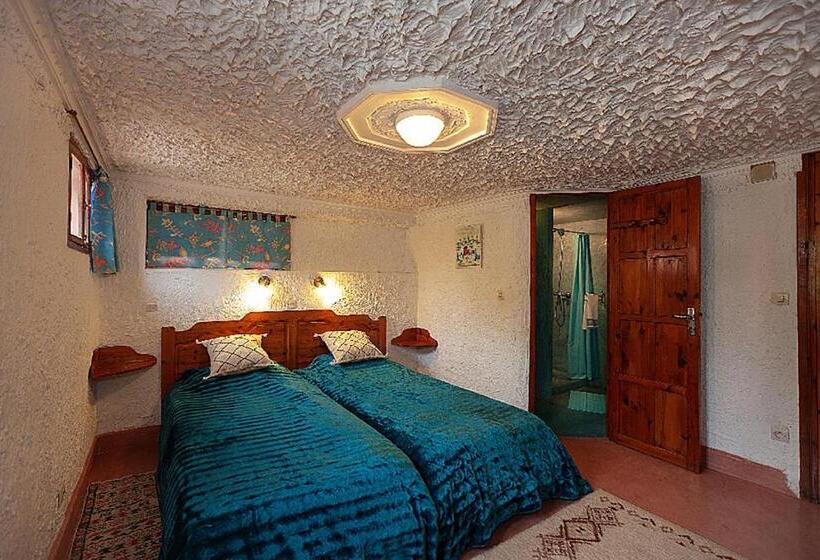 اتاق عادی یک تخته, Auberge Le Maquis