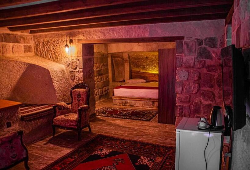 가든 전망 주니어 스위트, Junior Ottoman Cave