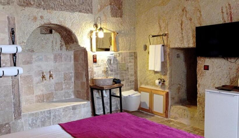 스탠다드 룸, Junior Ottoman Cave