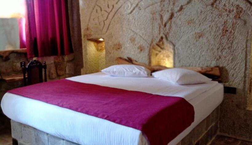 스탠다드 룸, Junior Ottoman Cave