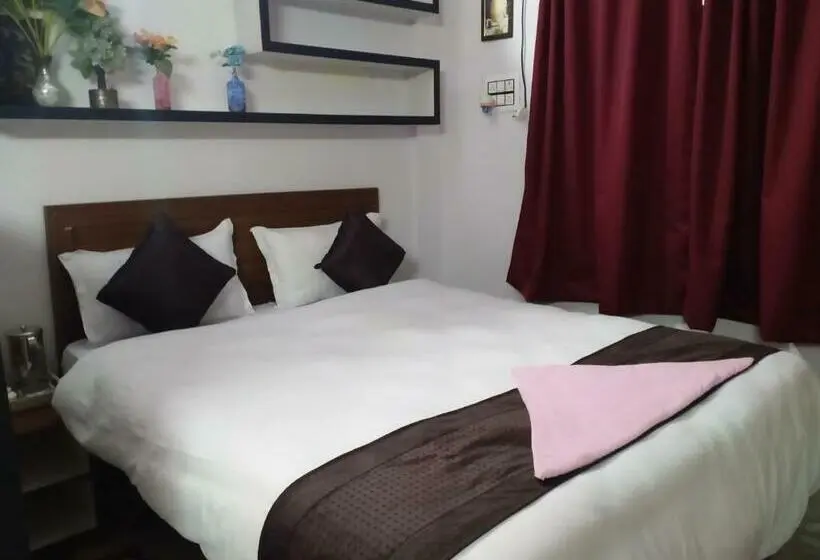 Deluxe-huone, Corporate Guest House