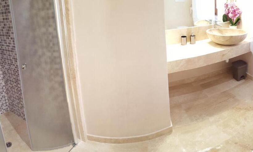 غرفة قياسية سرير كينج, Zia Mia B&b