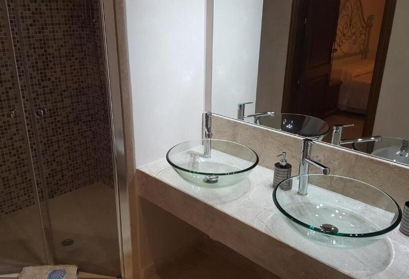 غرفة سوبيريور سرير كينج, Zia Mia B&b