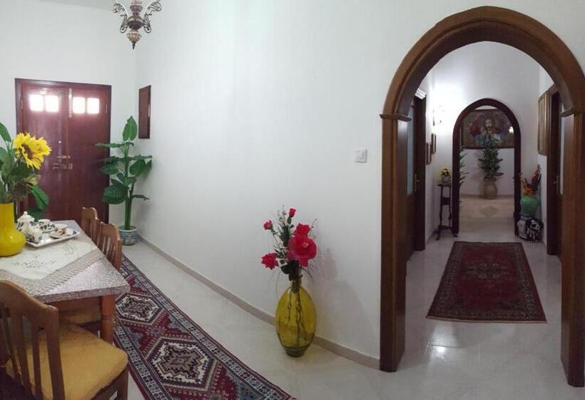 غرفة سوبيريور سرير كينج, Zia Mia B&b