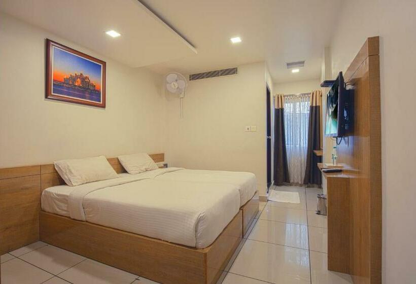 اتاق استاندارد, Saas Residency