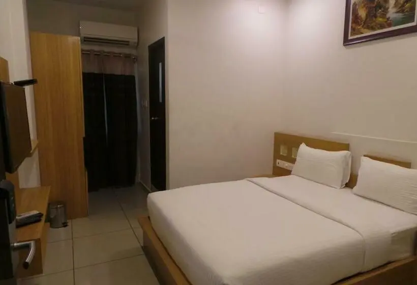 اتاق استاندارد, Saas Residency