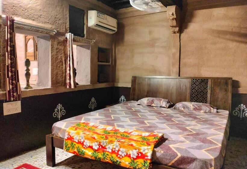 חדר דחוקס עם מיטת קינג, Casa De Jodhpur