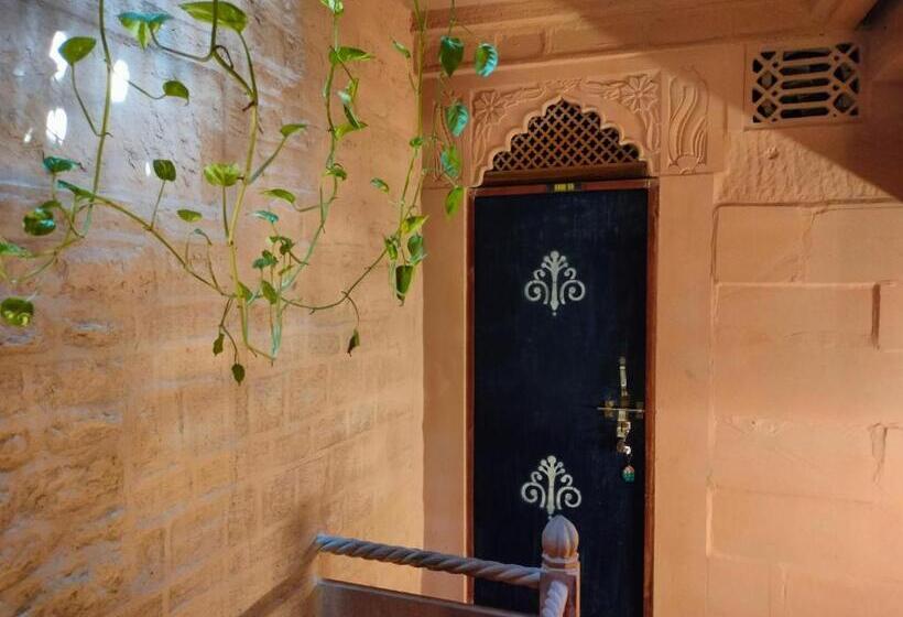 חדר אקונומי, Casa De Jodhpur