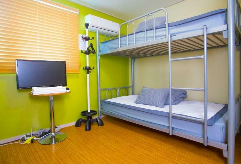 Quarto Familiar, Bb Hongdae Hostel