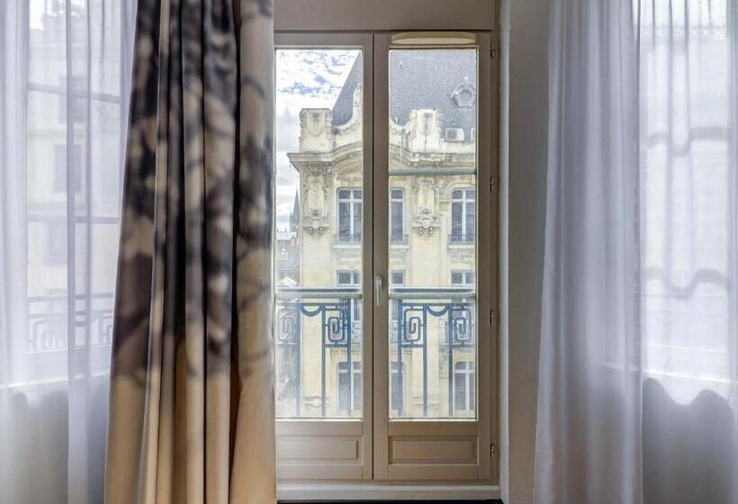 Номер Стандарт Трехместный, B&b Hotel Dijon Centre