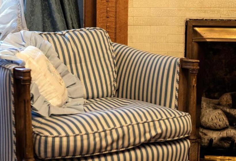 Номер Стандарт, South Broadway Manor B&b   Near Fallingwater, Ohiopyle State Park, Hiking & Biking Trails Gap