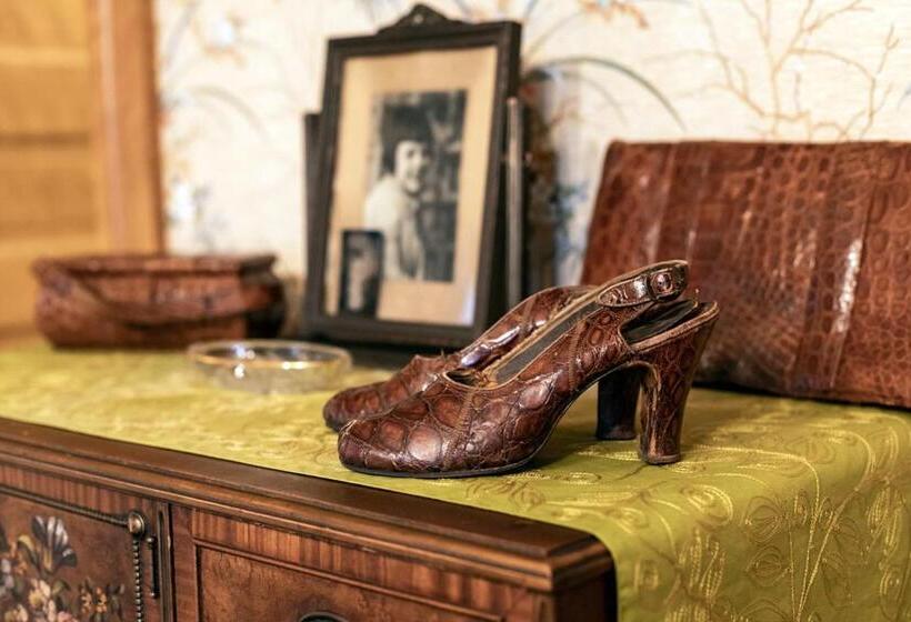 غرفة قياسية, South Broadway Manor B&b   Near Fallingwater, Ohiopyle State Park, Hiking & Biking Trails Gap