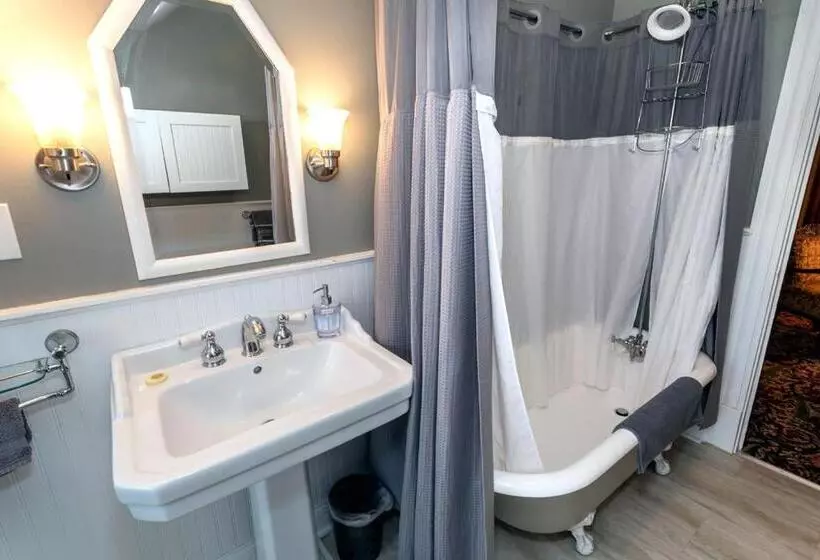 3ベッドルームアパートメント, South Broadway Manor B&b Near Fallingwater, Ohiopyle State Park, Hiking & Biking Trails Gap