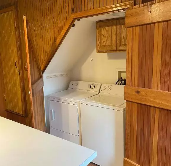 2ベッドルームアパートメント, South Broadway Manor B&b Near Fallingwater, Ohiopyle State Park, Hiking & Biking Trails Gap