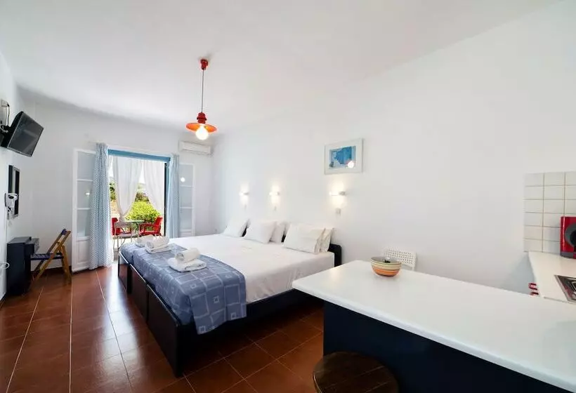 デラックススタジオ, Fivos Apartments