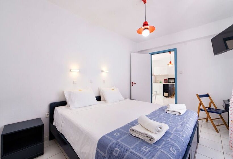 דירת חדר, Fivos Apartments