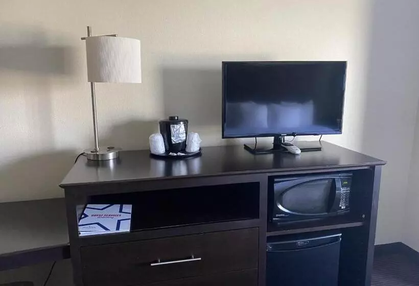 身障者適用キングサイズベッドルーム, Americinn By Wyndham Hartford Sd