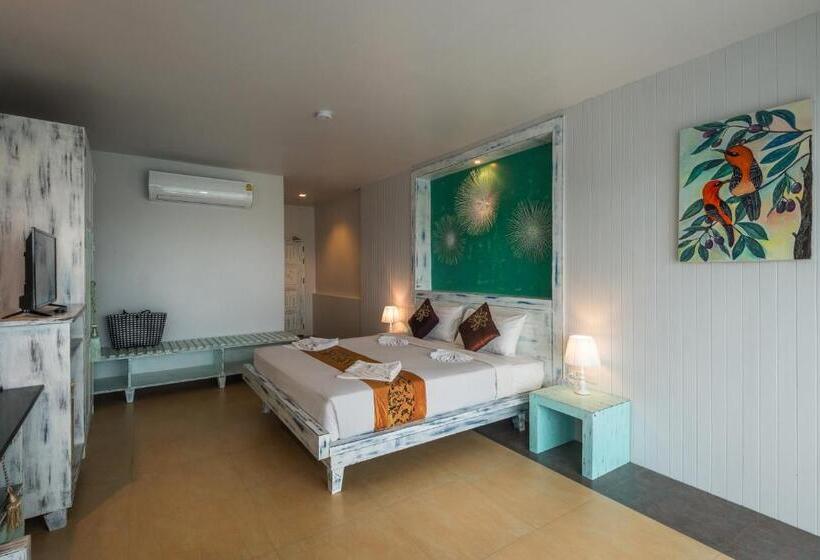 디럭스 룸, Baan Bandalay