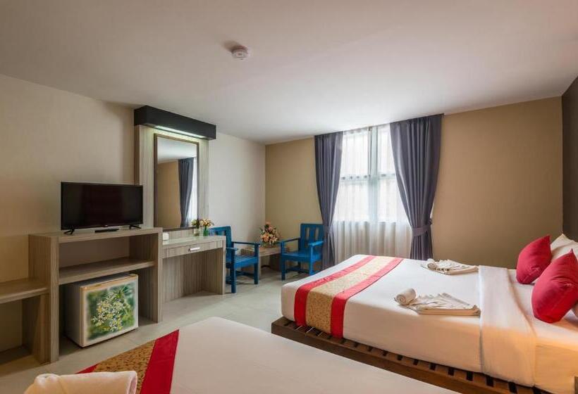 패밀리 룸, Baan Bandalay