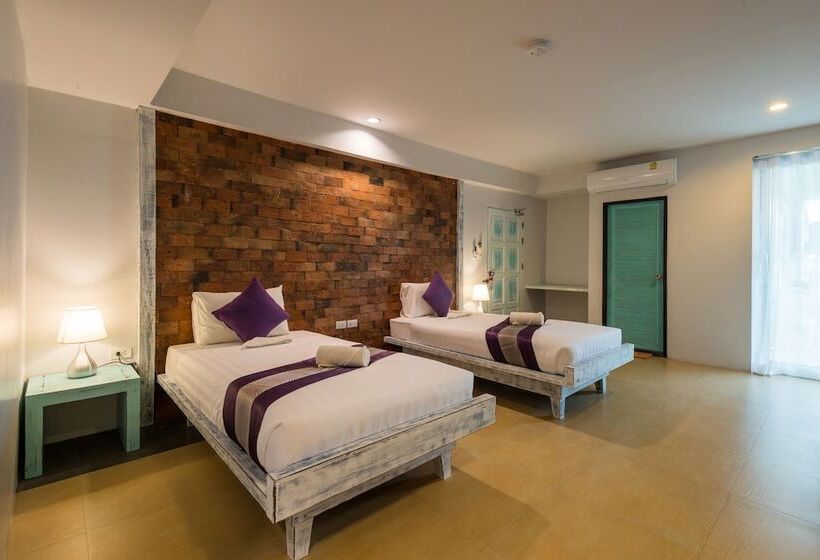 디럭스 룸, Baan Bandalay