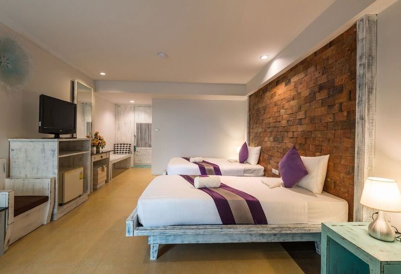 디럭스 룸, Baan Bandalay