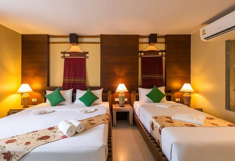 패밀리 룸, Baan Bandalay