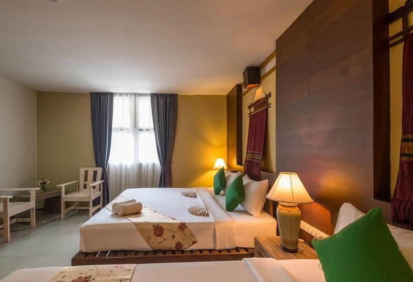 패밀리 룸, Baan Bandalay