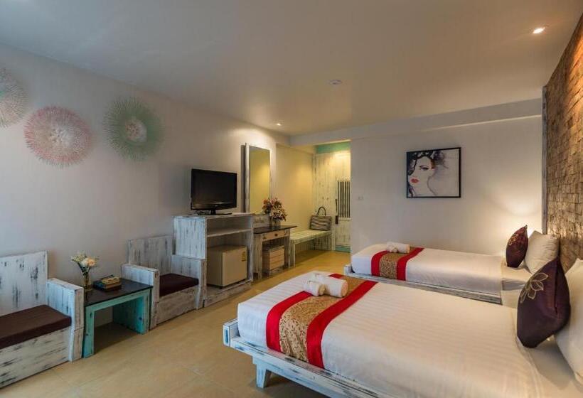 디럭스 룸, Baan Bandalay