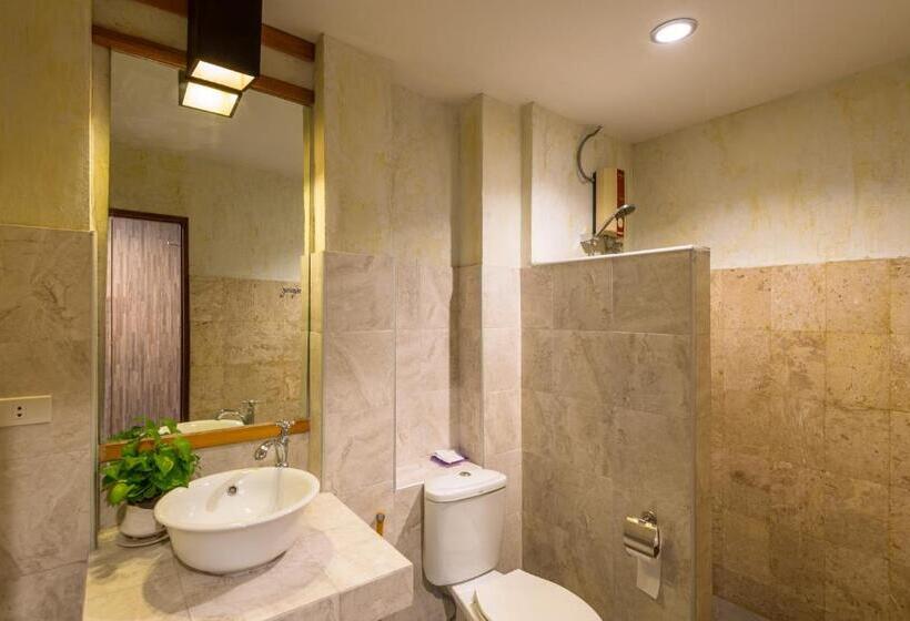 패밀리 룸, Baan Bandalay