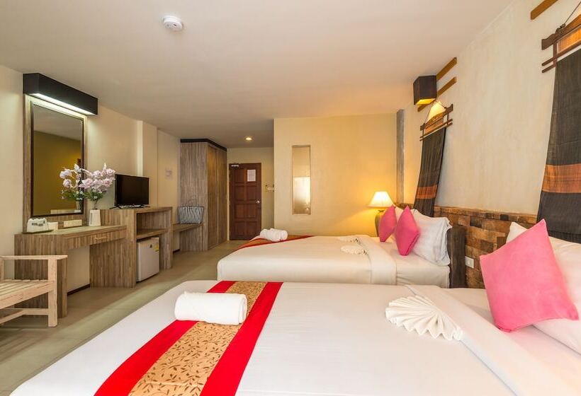 패밀리 룸, Baan Bandalay