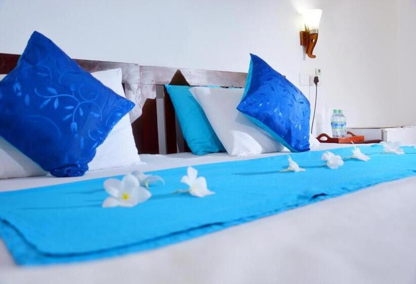 经济房, Blue Sky Beach Resort