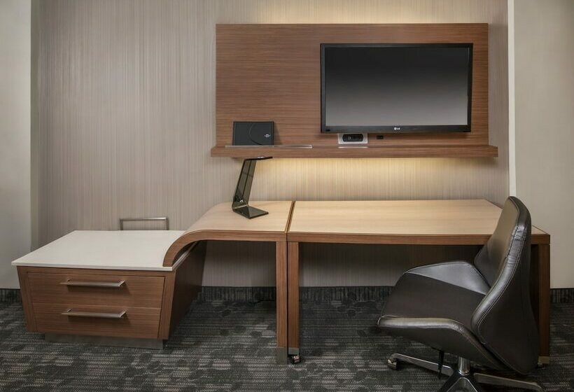 Quarto standard, Courtyard By Marriott Calgary South