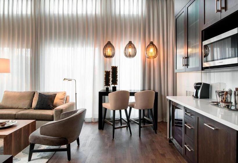 Suite Executiva Cama King, Courtyard By Marriott Calgary South