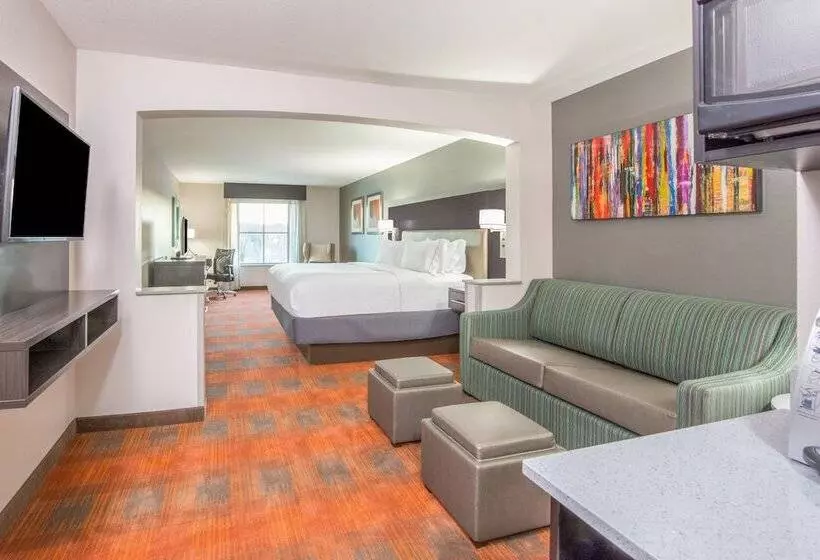 身障者適用スイートルーム, Holiday Inn Express Shawnee, An Ihg