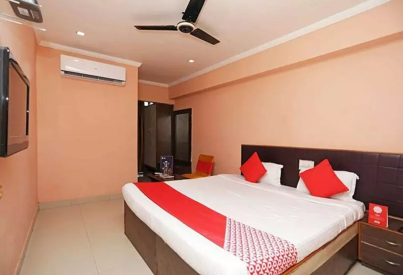 スタンダードルーム, Oyo Rooms Nayapalli