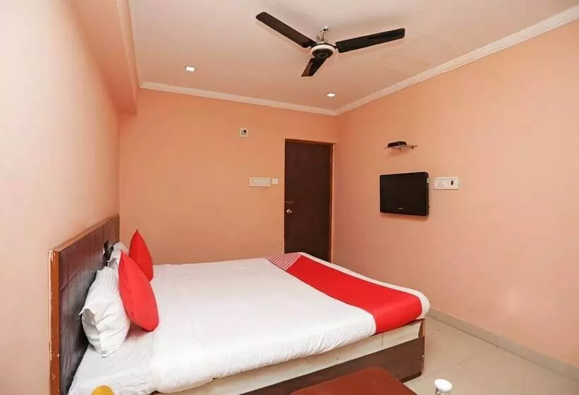 スタンダードルーム, Oyo Rooms Nayapalli