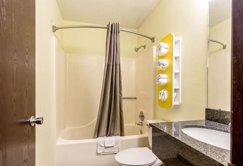 디럭스 룸, Motel 6 Troy, Il