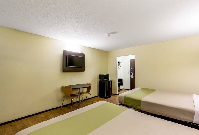 디럭스 룸, Motel 6 Troy, Il