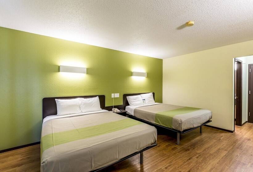 디럭스 룸, Motel 6 Troy, Il