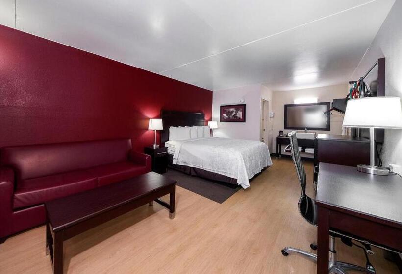 جناح سرير كينج, Red Roof Inn Plus+ Huntsville – Madison