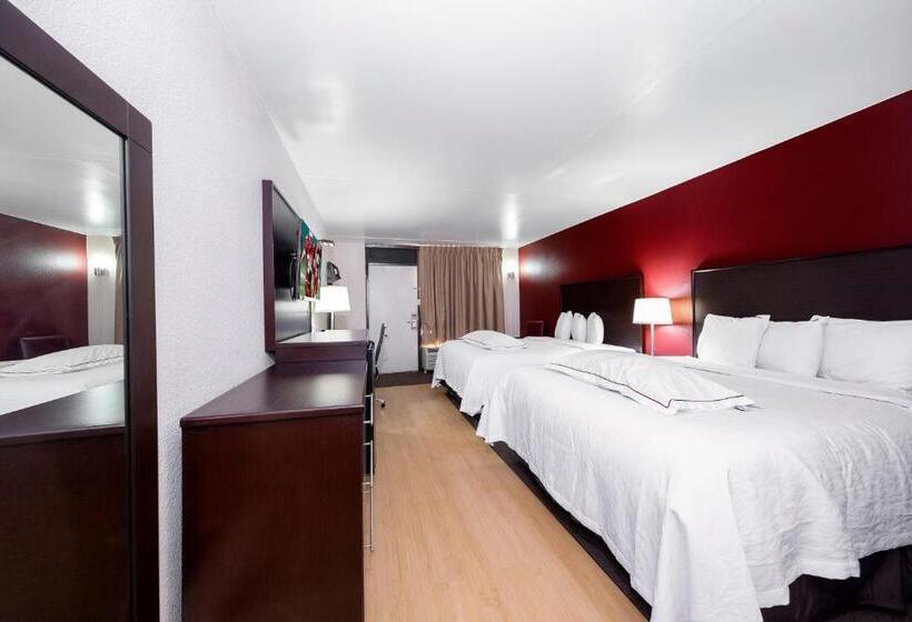 Номер Премиум, Red Roof Inn Plus+ Huntsville – Madison