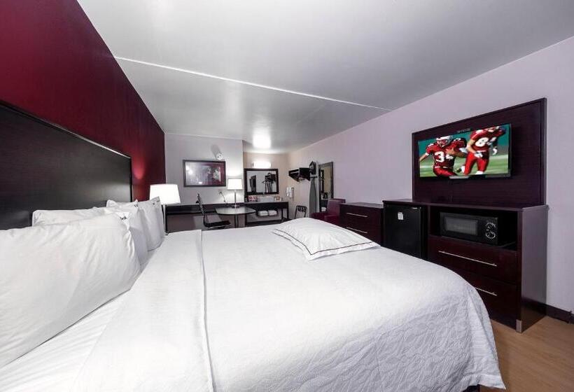 プレミアムルーム, Red Roof Inn Plus+ Huntsville – Madison