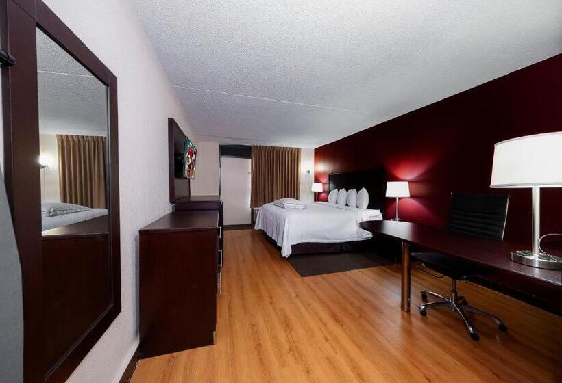 Номер Премиум, Red Roof Inn Plus+ Huntsville – Madison