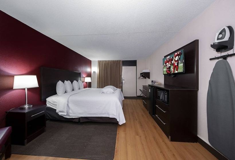 디럭스 룸, Red Roof Inn Plus+ Huntsville – Madison