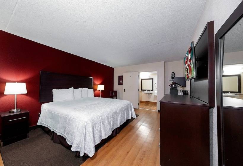 디럭스 룸, Red Roof Inn Plus+ Huntsville – Madison