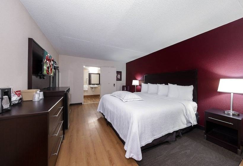 프리미엄 룸, Red Roof Inn Plus+ Huntsville – Madison