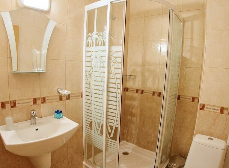 1 Bedroom Apartment, Mountain View Apart